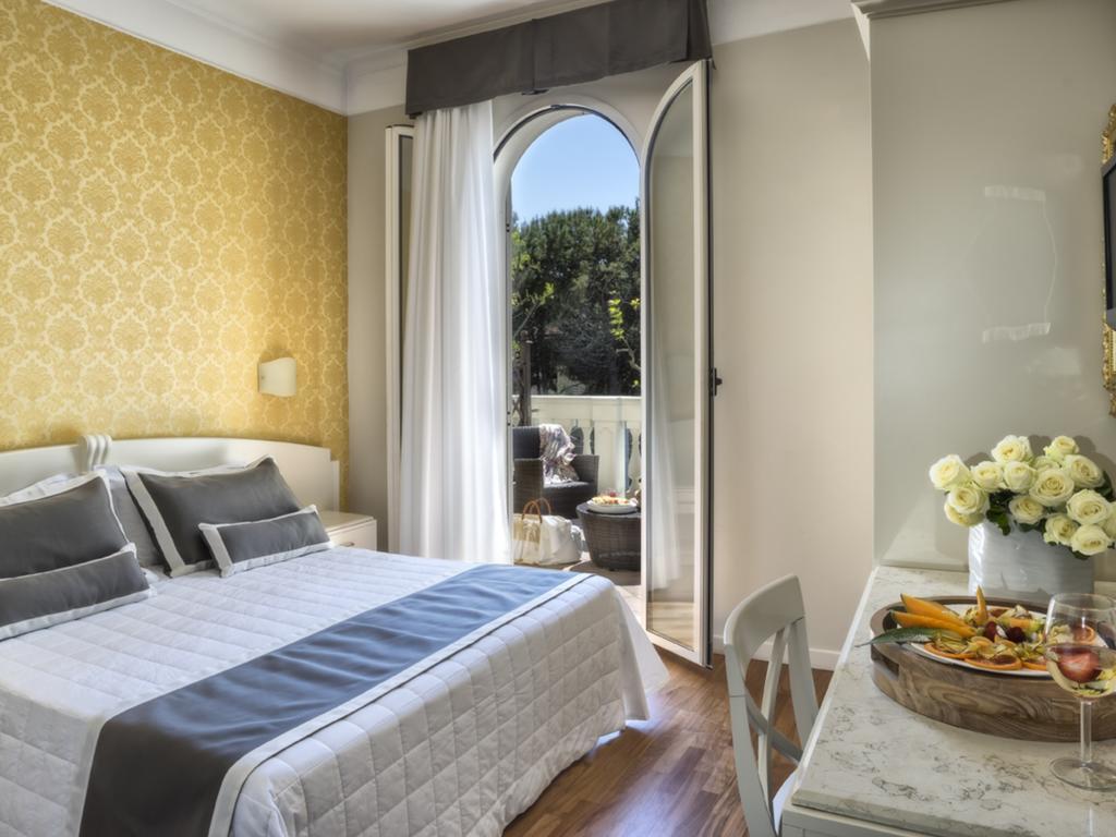 Novecento Suite Hotel Riccione Exterior foto